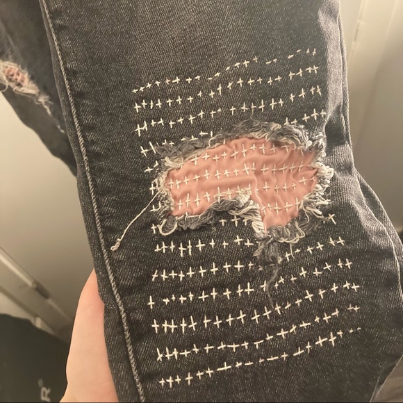 Levi’s 721 high waisted skinny distressed patch - Picture 5 of 7